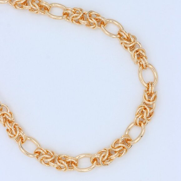 "Minimalist & Elegant Necklace Chain – Perfect for Women & Girls | UNVRC1642 - Picture 8 of 10